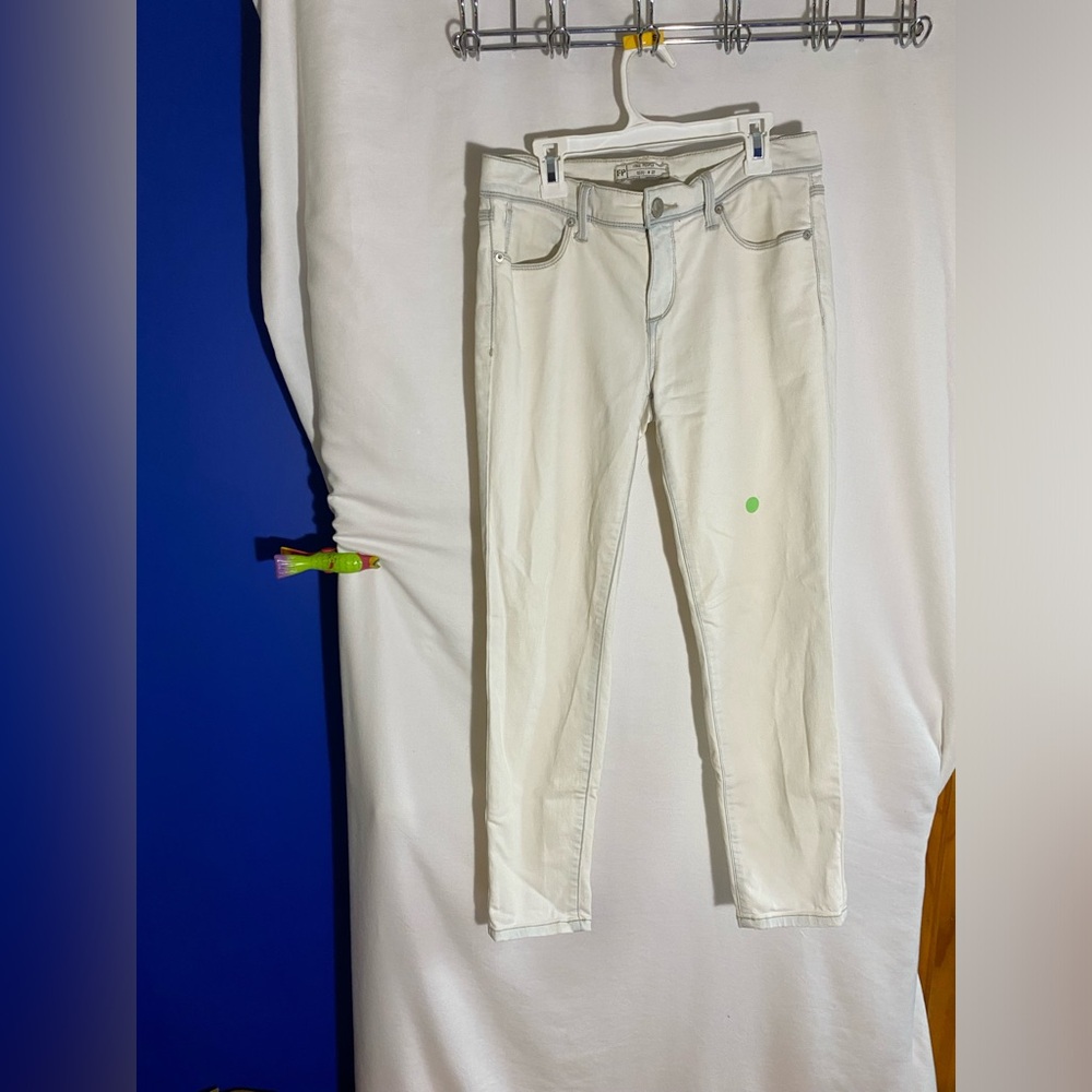 Free People White Skinny Jeans Classic Style, Size 27